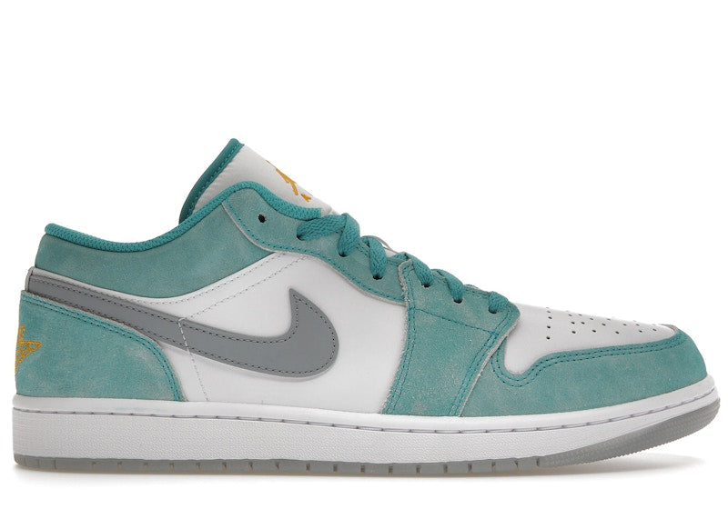 Air Jordan 1 Low shops New Emerald (GS) Size 7Y