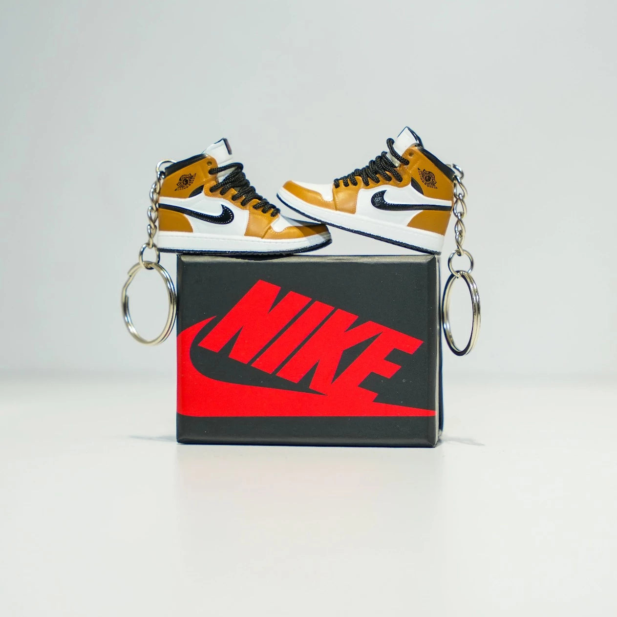 3D Sneaker Keychain With Box AJ1 Rookie of the Year Kicks Machine