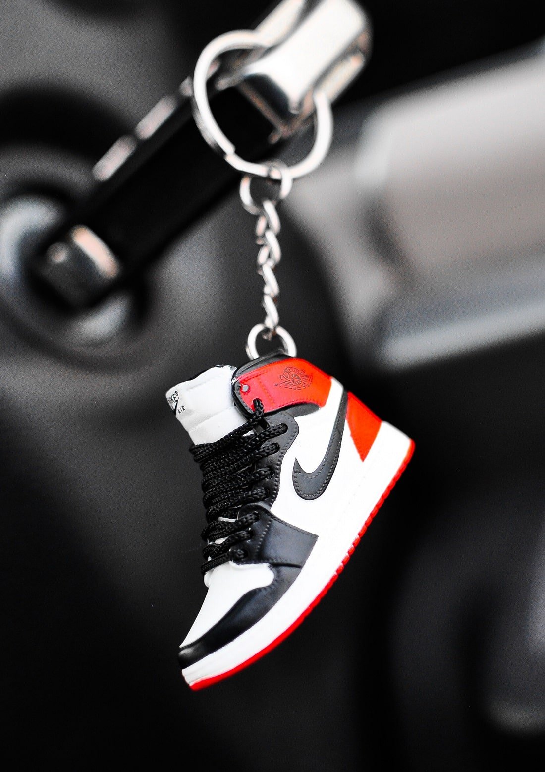 3D Sneaker Keychain AJ1 Black Toe – Kicks Machine