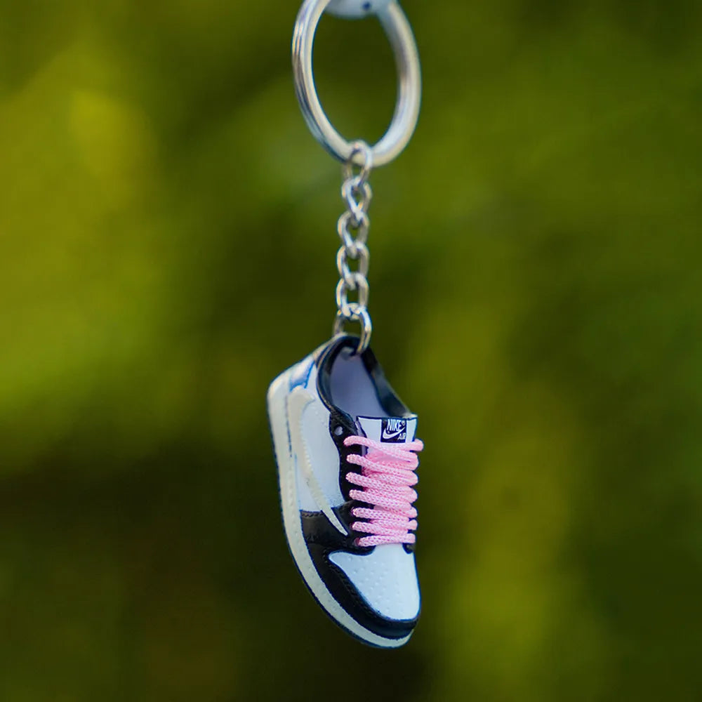 3D Sneaker Keychain Nike AJ1 Low Travis Fragment