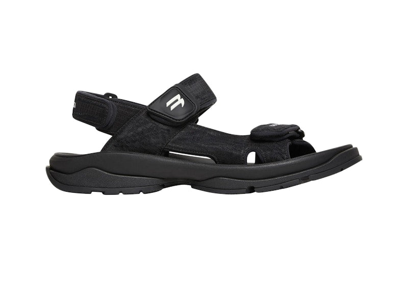 Balenciaga Tourist Sandal Black