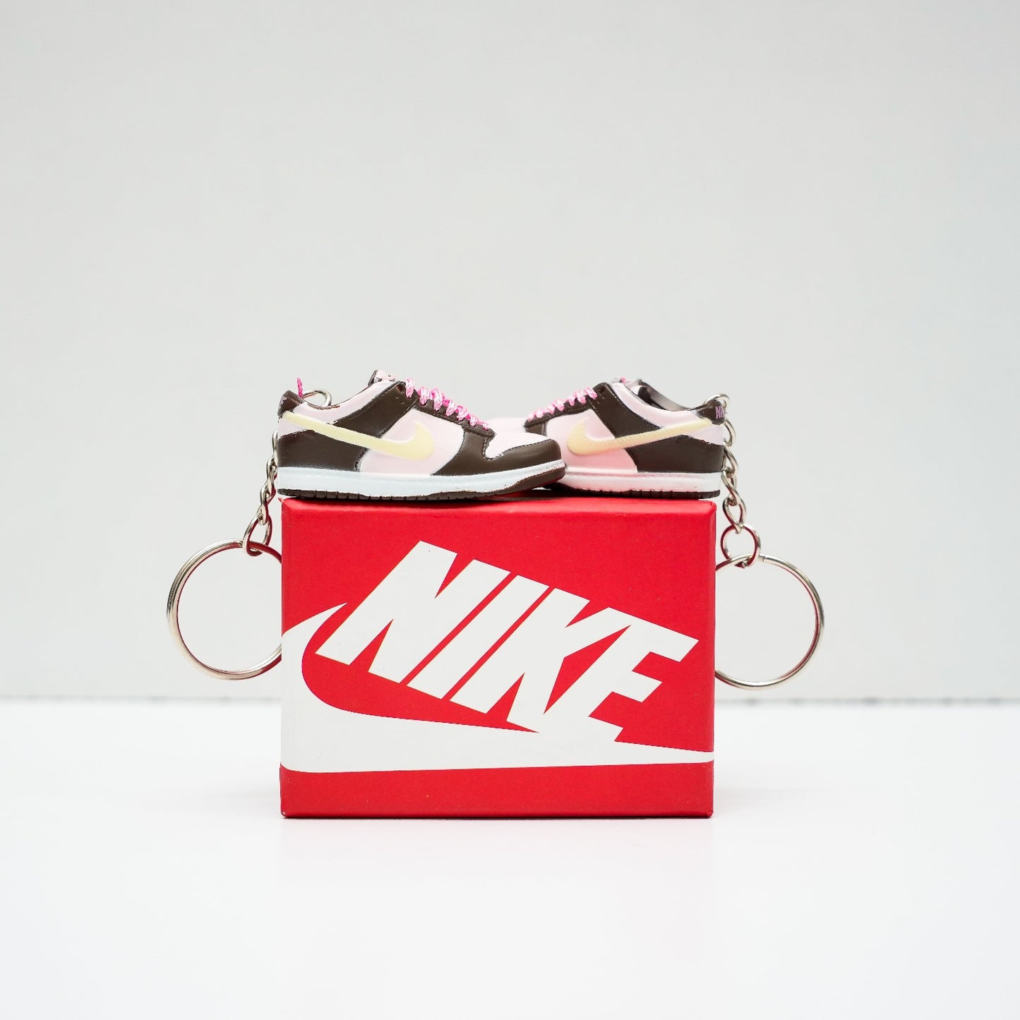 3D Sneaker Keychain With Box - Dunk Low Stussy