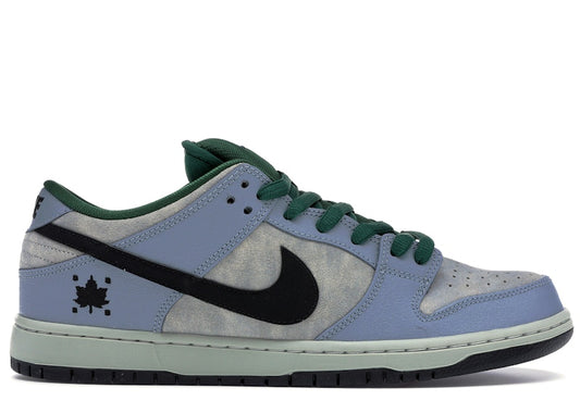 Nike SB Dunk Low Maple Leaf Central Park