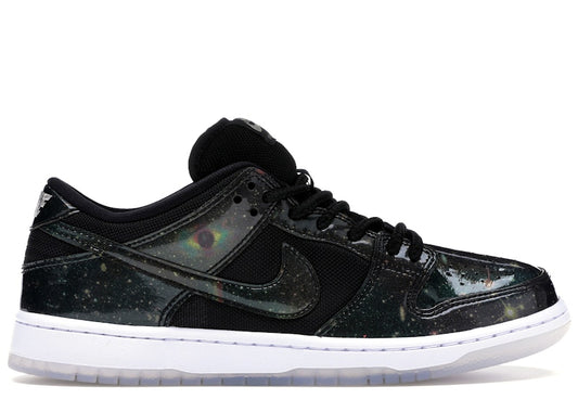 Nike SB Dunk Low 420 Intergalactic