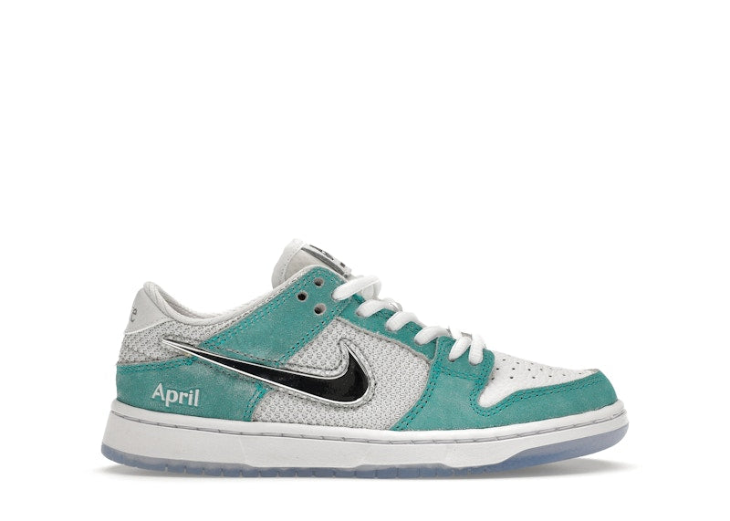 Nike SB Dunk Low April Skateboards (PS)