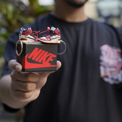 3D Sneaker Keychain With Box - AJ1 OFFWhte Chicago