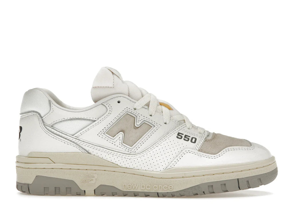 New Balance 550
  White Timberwolf