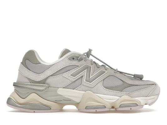 New Balance 9060
  Grey Lilac