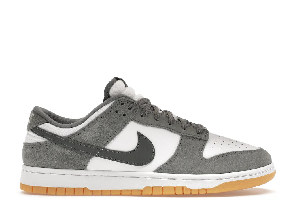 Nike Dunk Low
 Smoke Grey Gum 3M Swoosh