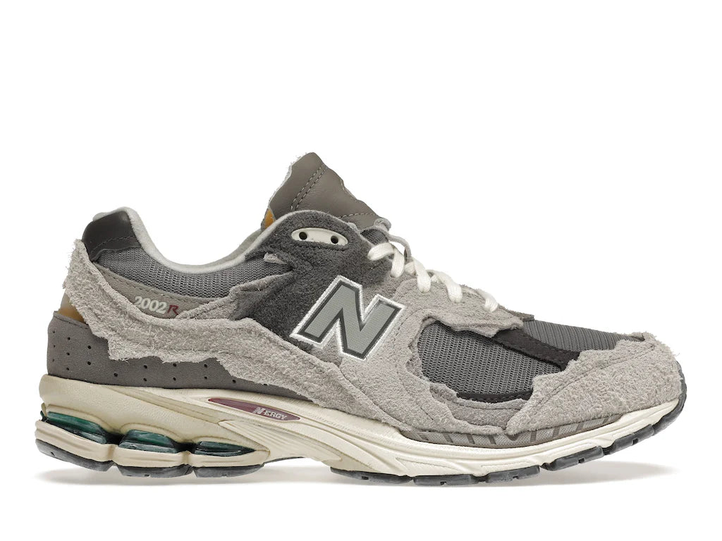 New Balance 2002R
  Protection Pack Rain Cloud