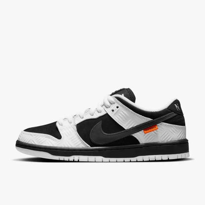 SB Dunk Low Tightbooth Sale