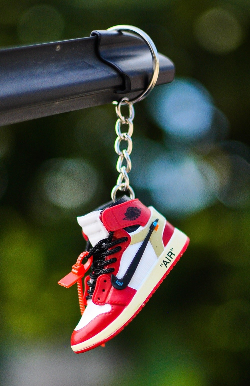 Jordan hotsell 12 keychain