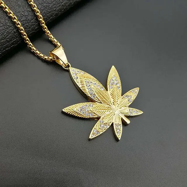 MARIJUANA LEAF PENDANT